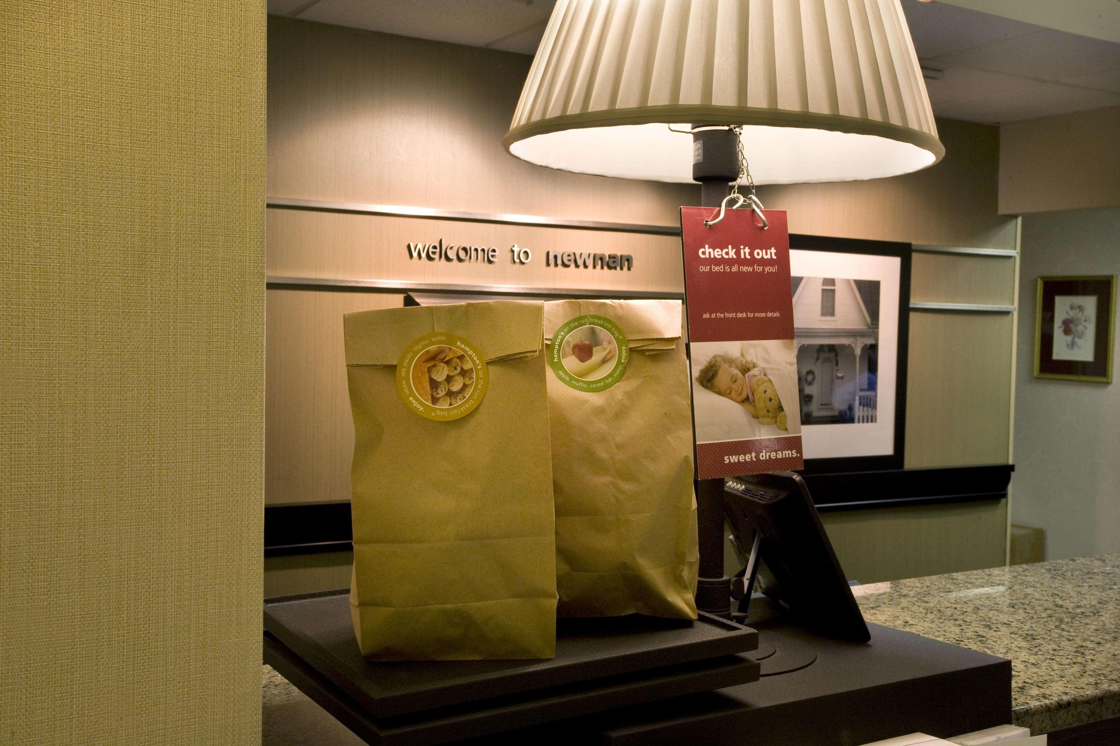 Hampton Inn Atlanta-Newnan Exteriör bild