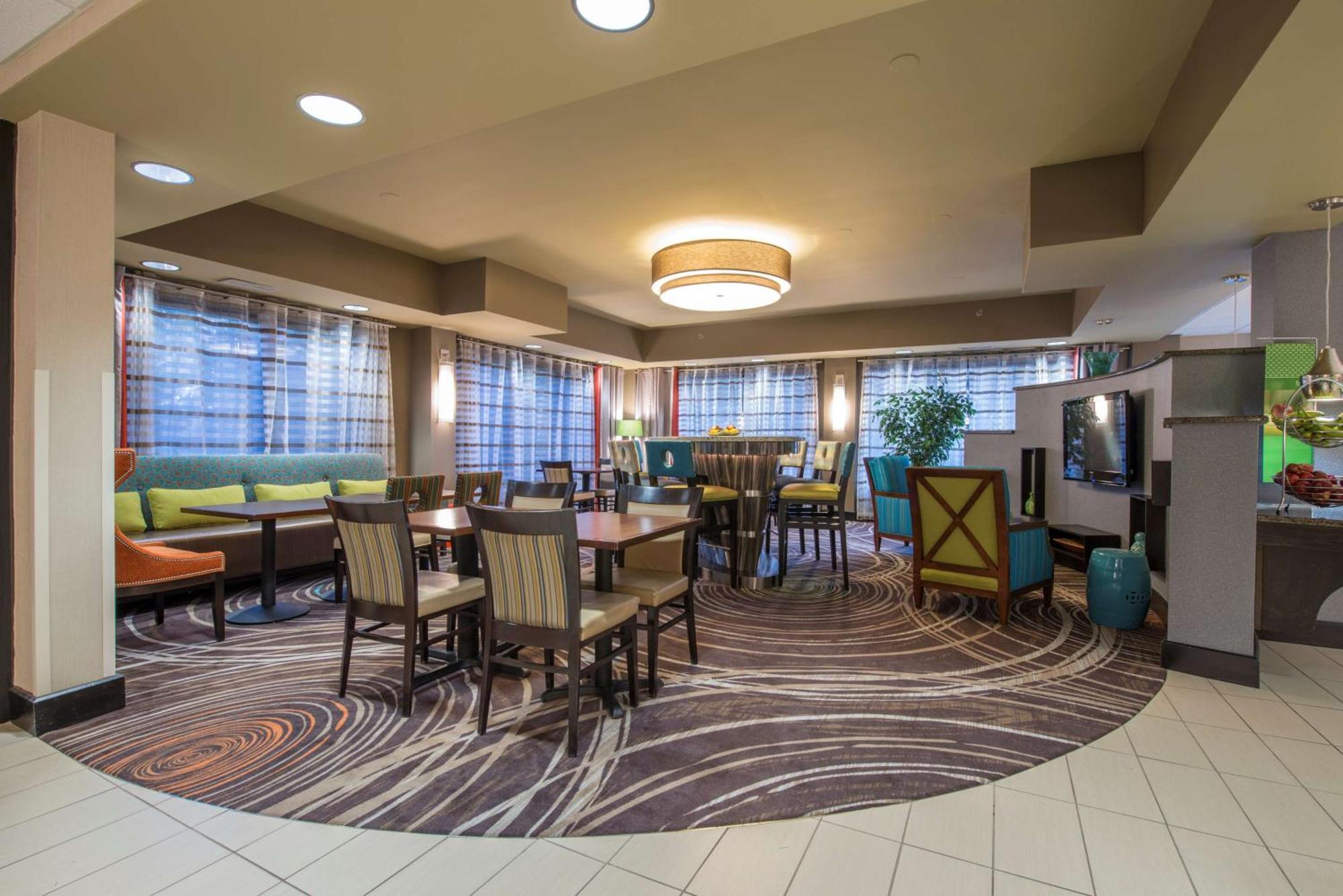 Hampton Inn Atlanta-Newnan Exteriör bild